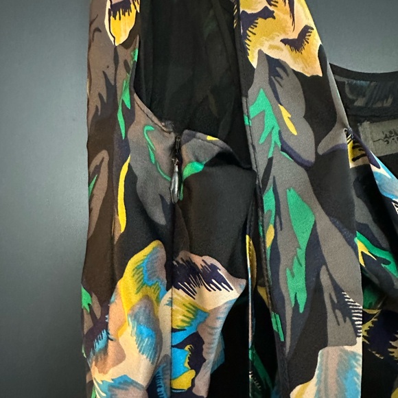 Diane Von Furstenberg Silk Knot Tank Size p - Picture 8 of 12